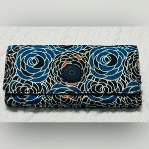 New Teddi Printed Wallet Wallet, Piercing Posies, One Size